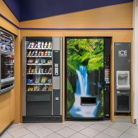 Express Muelheim By Ihg Szálloda 3*