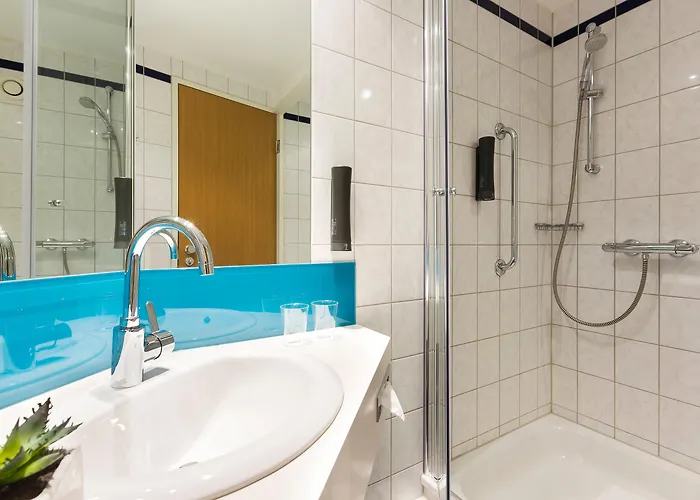 Express Muelheim By Ihg فندق