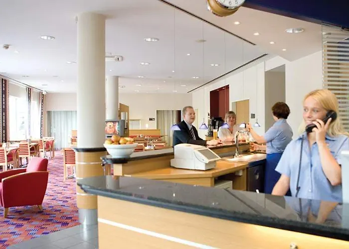 Express Muelheim By Ihg Hotel