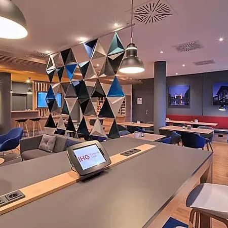 Express Muelheim By Ihg 3*