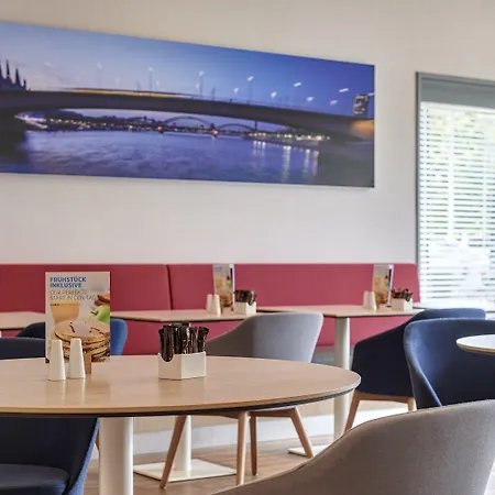 Express Muelheim By Ihg Hotel 3*