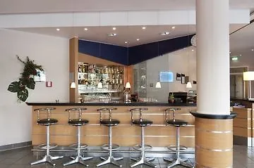 Express Muelheim By Ihg Hotel 3*
