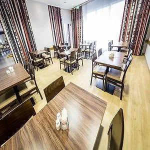 Express Muelheim By Ihg 3*