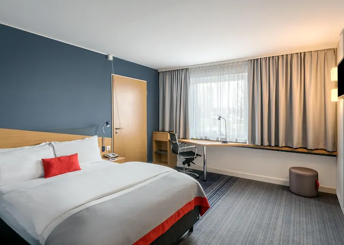 Express Muelheim By Ihg Отель