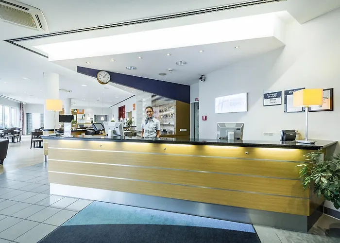 호텔 Express Muelheim By Ihg 3*