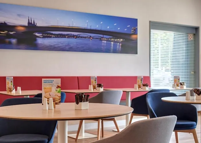 Express Muelheim By Ihg 호텔