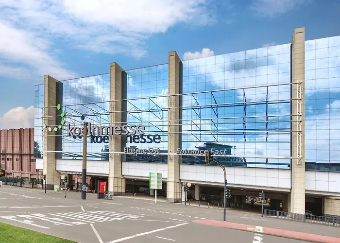 Express Muelheim By Ihg Hotel 3*