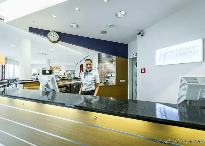 Отель Express Muelheim By Ihg