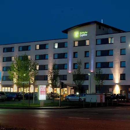 Express Muelheim By Ihg Hotel 3*