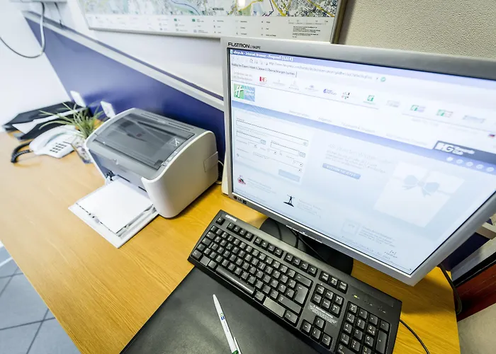 Hotel Express Muelheim By Ihg Kolonia