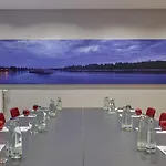 Hotel Express Muelheim By Ihg Colonia