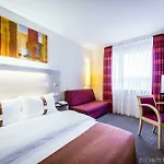 Express Muelheim By Ihg Hotel Colonia