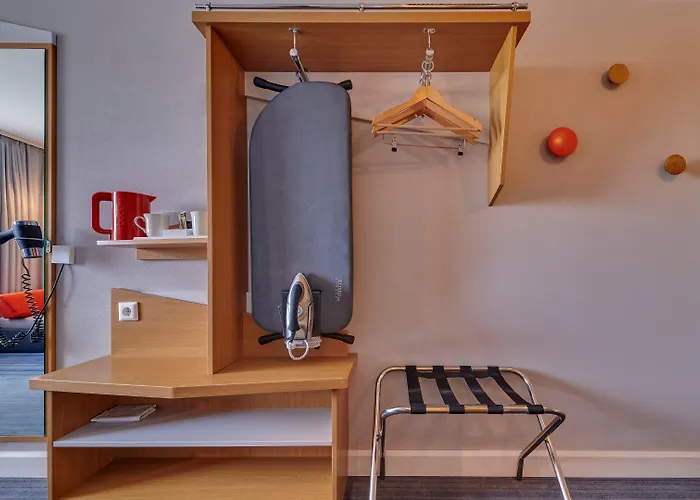 Express Muelheim By Ihg Cologne